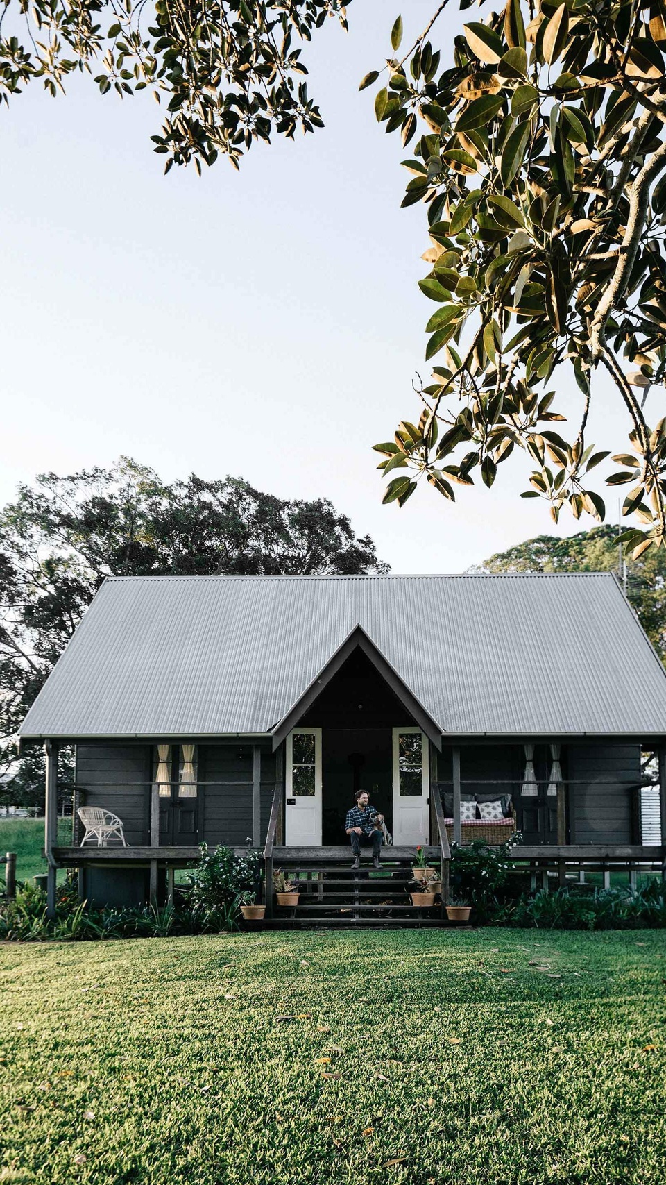 These 21 beautiful holiday homes will make you want to explore all new pockets of regional Australia.

Have you stayed at any of these gorgeous spots?

Tap the link in bio to read the full story.

#regionalholiday #holidayhome #airbnb #uniquestays