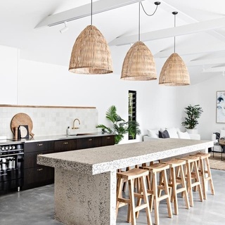 Since selling everyone's favourite South Coast stay, @soulofgerringong, Simone Mathews of @soulhomeaus has been busy creating a new holiday home in #Gerringong, @thepauseaus, which is set to open its doors to guests in October. ⁠
⁠
Tap the link in our bio to see more of the luxe coastal abode. ⁠
⁠
Photography: @the.palm.co⁠
⁠
#NSWSouthCoast #thepause #holidayhome ⁠
