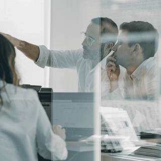 El modelo Kategora combina seguridad y potencial de crecimiento, con la transparencia que mereces 💧

Porque sabemos que te pueden surgir muchas preguntas: ¿𝘤ó𝘮𝘰 𝘳𝘦𝘤𝘪𝘣𝘪𝘳é 𝘮𝘪𝘴 𝘳𝘦𝘯𝘵𝘢𝘴? ¿𝘤𝘰𝘯 𝘲𝘶é 𝘧𝘳𝘦𝘤𝘶𝘦𝘯𝘤𝘪𝘢?...

Nosotros tenemos la respuesta:
▪️ 𝐏𝐚𝐫𝐭𝐞 𝐟𝐢𝐣𝐚: Disfrutarás de rentas garantizadas cada trimestre, brindándote la estabilidad que buscas.
▪️ 𝐏𝐚𝐫𝐭𝐞 𝐯𝐚𝐫𝐢𝐚𝐛𝐥𝐞: A final del año, una auditoría externa verifica los resultados reales de la explotación, liquidando una parte variable ajustada al rendimiento obtenido.

Con @kategorarealestate tienes la tranquilidad de saber que tus ingresos están en buenas manos. ¡Conoce más a través del enlace de la bio!
____________ _​
The Kategora model combines security and growth potential with the transparency you deserve 💧

Because we know you have many questions: 𝘩𝘰𝘸 𝘸𝘪𝘭𝘭 𝘐 𝘳𝘦𝘤𝘦𝘪𝘷𝘦 𝘮𝘺 𝘪𝘯𝘤𝘰𝘮𝘦, 𝘩𝘰𝘸 𝘰𝘧𝘵𝘦𝘯, 𝘦𝘵𝘤.?

We have the answer:
▪️ 𝐅𝐢𝐱𝐞𝐝 𝐩𝐚𝐫𝐭: You will receive a guaranteed income every quarter, giving you the stability you are looking for.
▪️ 𝐕𝐚𝐫𝐢𝐚𝐛𝐥𝐞 𝐩𝐚𝐫𝐭: At the end of the year, an external audit verifies the real results of the operation and pays a variable part adapted to the performance achieved.

With @kategorarealestate, you can rest assured that your income is in good hands. Find out more via the link in the bio!

#Kategora #Inversion #Investment #InversionInmobiliaria #RealEstateInvestment #Inmuebles #RealEstate #Sostenibilidad #Sustainability​