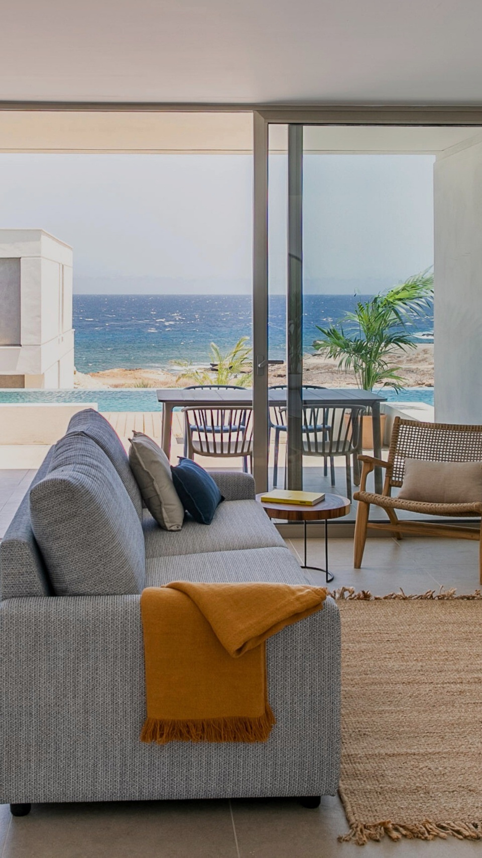 “ @koranivariabeach es como tu hogar fuera de casa” | Kategora Talks con @sandravergara_estudio 

Escucha el episodio completo a través del enlace de la bio. 
____________ _ 
“ @koranivariabeach is like your home away from home” | Kategora Talks with @sandravergara_estudio

Listen to the full episode through the link in the bio.

#podcast #KategoraTalks