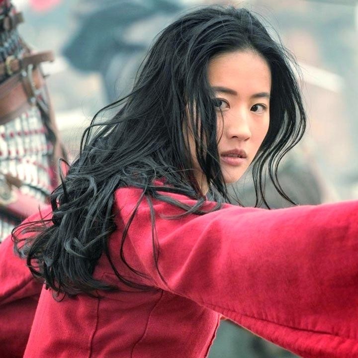 We're sorry to say, but Disney's latest live-action remake is more like "Meh"-lan. Read more of EDGEs review on @EDGEmedianetwork ⁠
⁠
?: Yifei Liu in Mulan (2020) / Jasin Boland / Disney⁠
?️: infiniteframesperlife⁠
