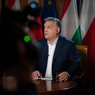 The Hungarian government, under Prime Minister Viktor Orban, has passed a constitutional amendment that simultaneously heightens the government's power and denies familial recognition and adoption rights to same-sex couples, The New York Times reports. The measure was passed mere weeks after a prominent government official and Orban ally, Jozsef Szajer, stepped down from the European Parliament after being caught last month attending a "gay orgy," the Times notes. The new legislation also follows other anti-LGTBQ laws adopted in that nation recently. "Earlier this year, the government adopted legislation tying an individual's gender to the person's sex and chromosomes at birth — the first law of its kind in Europe and a clear attack on transgender rights," the Times recalled. Tap link in bio to continue on @EDGEmedianetwork ?️‍????⁠
⁠
?: Viktor Orban / Facebook⁠
?️: @dragelruairi 