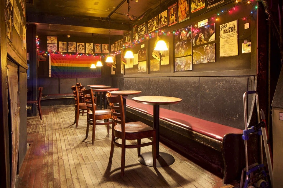 Julius' Bar in New York City has cemented its place in the Big Apple's history. On Tuesday, the Landmarks Preservation Commission voted to designate the long-running gay bar as an individual landmark, reported ABC news. Located on 10th Street in the West Village neighborhood, the bar has been in business since the 1860s and "played an important role in the fight for civil rights for the LGBTQ community," according to ABC. "In 1966, we had something called the sip-in," Julius' Bar manager Nick Gabriellini told ABC. "Where the state liquor authority didn't allow homosexuals to be served alcohol if they were openly gay. So, they staged the sip-in here, and there was a lawsuit." Before the Stonewall uprising, the sip-in and lawsuit was a big step for LGBTQ+ equality. "The 'Sip-In' at Julius' was a pivotal moment in our city and our nation's LGBTQ+ history, and this designation today marks not only that moment but also Julius' half-century as a home for New York City's LGBTQ+ community," said New York City Mayor Eric Adams. "Honoring a location where New Yorkers were once denied service solely on account of their sexuality reinforces something that should already be clear: LGBTQ+ New Yorkers are welcome anywhere in our city. Let this designation serve as an important reminder to everyone that LGBTQ+ history is New York City history and that, like Julius', the City of New York will always serve as a safe haven for LGBTQ+ people to be safe and feel safe." For longtime patrons, the landmark designation brings a sense of pride.⁠
⁠
Tap link in bio for more on @EDGEmedianetwork ⁠
?️‍??????⁠
?: Julius' Bar