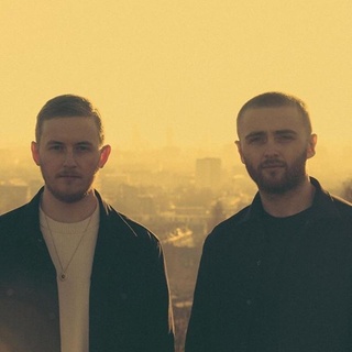 Disclosure keeps the electro-music honest and real, raising the bar on their newest album "ENERGY" which features all-new collaborations with dance floor favorites including Kelis, Channel Tres and hip-hop lyricist Common. Tap link in bio to read more on @EDGEmedianetwork ??⁠
⁠
?: Disclosure⁠
?️: @jcalvarez127