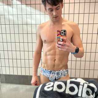 Olympic diver Tom Daley says he has always wanted to be a father, and now he is opening up about how it's going with screenwriter husband Dustin Lance Black in a new candid interview. Speaking to Radio Times, Daley said he had baby fever early on in his relationship with Black. "Back in 2013 we'd named our children, which seems to break every one of the dating rules!" said Daley. In 2018, the couple welcomed son Robbie Ray via surrogacy. Robbie is named after Daley's father Robert, who passed away at the age of 40 in 2011. "And I do feel I'm similar to how my dad was with me," said Daley. "Whether I was doing well or not, my parents were always there for me. It's just about being there to support Robbie on the good days, the bad days and everything in between." When it comes to parenting styles, Daley admits that he is the more disciplinary of the couple. "Yes. I'm Pappa and Lance is Daddy," Daley says, "and when I say no to Robbie he immediately goes to Lance and says, 'Daddy, Pappa says no, but can I?' And Lance says yes." And Robbie can be a handful, Daley says. "He loves to find things and jump off them and scare the living daylights out of me," he said. "But then Lance says, 'Well, what do you expect? You climb up things and jump off things for a living.'" Sounds like the couple has another Olympic diver in the making.⁠
⁠
Tap link in bio to continue on @EDGEmedianetwork⁠
????️‍??‍?‍?⁠
?️: Emell D. Adolphus / @goodnightdetroit ⁠
?: @tomdaley