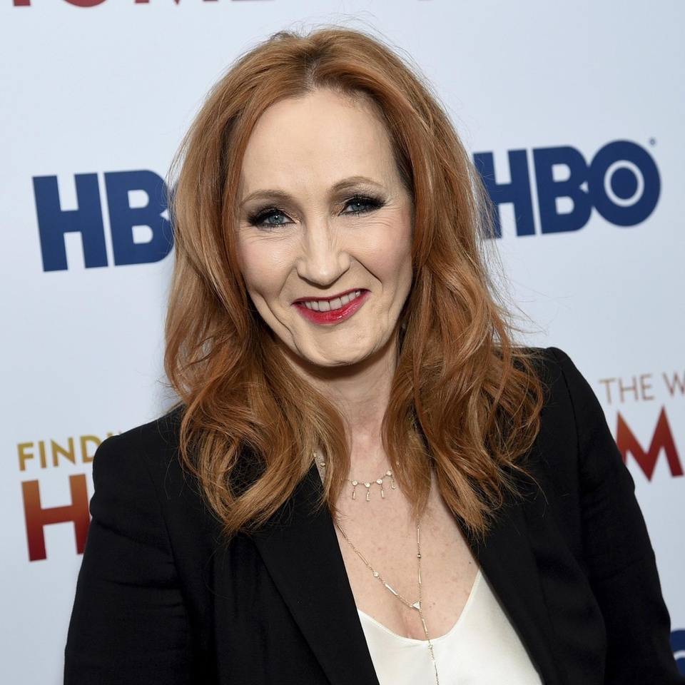 "Harry Potter" creator J.K. Rowling said she refuses to "bow down" to #criticism about her recent comments on #transgender people. What do you think about her latest controversial comments? Tap link in bio to read more on @EDGEmedianetwork ?️‍?? ⁠
⁠
?: J. K. Rowling / Evan Agostini / Invision /AP