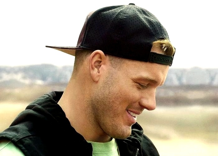 "Coming Out Colton" lands on Netflix on Dec. 3. The reality series has been in the works since last spring when its subject, former "Bachelor" contestant Colton Underwood, came out on "Good Morning America."⁠
⁠
What added drama to his coming out was that he had been billed as the Virgin Bachelor when he appeared on the 23rd season of the show. But in an interview in the New York Times this week, he acknowledged the six-part series is his way to make amends for going on "The Bachelor" in a failed attempt, he said, to "bury being gay." READ MORE - Link in Bio!⁠
⁠
?️‍???⁠
Pic: Netflix⁠