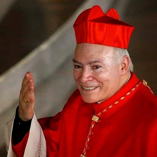 The Catholic Church's top-ranking cardinal in Mexico, Cardinal Carlos Aguiar, said that he and Pope Francis "completely agree" when it comes to rights for gay and lesbian families. Tap link in bio to continue on @EDGEmedianetwork ⛪?️‍?⁠
⁠
?️: @dragelruairi⁠
?: Marco Ugarte / AP