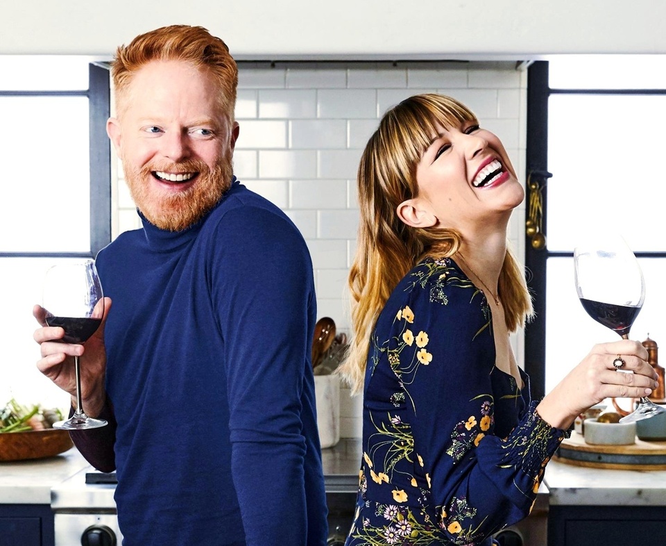 A chance meeting at a dinner party by two people reluctant to be at that dinner party has resulted in a cookbook perfect for your next dinner party. Jesse Tyler Ferguson, star of "Modern Family," and food writer Julie Tanous have teamed up for "Food Between Friends," which blends dishes inspired by her native South and his New Mexico influences. "We just started collecting recipes and ideas based on our history and the people that we care about," said Ferguson. "I think the flavor profiles naturally go beautifully together." It's a breezy celebration of both cuisines in sections on brunch, fish, chicken, beef, desserts, starters, drinks and vegetarian dishes. Both regions come through beautifully in their green chili chicken enchilada pot pie, which takes the spirit of the South and brings it into the Southwest. Tanous, who has written food stories, developed recipes for magazines and worked in catering, said most of the recipes are riffs off what both authors grew up eating, the restaurant dishes they adore and the foods their husbands love. She traveled to New Mexico with Ferguson and would bring an extra suitcase to take home things like blue cornmeal and chilies. There's a lightness and a winking humor throughout, as when Ferguson writes about how his family would likely razz him if he called patties by the more upscale name croquette. The authors also peel back the formula to writing introductions to recipes, and argue that crispy-skin salmon — approachable, adaptable, easy to work with and liked by all — is the "Tom Hanks of protein." "We looked for funny, humorous ways to sort of not take ourselves too seriously," said Ferguson. "We're first-time cookbook authors and we didn't want to enter the room being like, 'Well, we know a lot about all of this.' We really were trying to be very respectful of where we sat as first-time authors." While both writers were well versed on items common to the South and Southwest — like beans, corn and chilies — each introduced different ingredients to the other. Tap link in bio to continue on @EDGEmedianetwork ??️? (?: Jesse Tyler Ferguson @jessetyler and Julie Tanous @juliebethtanous / Clarkson Potter via AP)