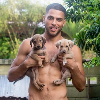 LGBTQ+ representation in TV is crucial, especially in non-traditional contexts. While series like "Heartstopper" and "Young Royals" prioritize queer narratives, others, like "Fear the Walking Dead," focus primarily on action. Exciting news: Victor Strand, a rare LGBTQ+ character in "The Walking Dead" universe, is joining the final season, portrayed by the incredibly talented Isha Blaaker. Let's dive into Isha's stunning IG posts and celebrate this remarkable actor!⁠
⁠
?️Save and share this post.⁠
?️Tap our link in bio for more on @EDGEmedianetwork.?️⁠
???️???️‍??️‍⚧️⁠
?: @ishablaaker