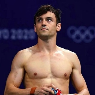 After a multi-year hiatus, Tom Daley was back in his speedo and back on top as an award winning diver at the British National Diving Cup diving event last week. Daley, with his new synchro diving partner, Noah Williams, both walked away with gold in the 10-meter platform synchro event. Daley's dive also marked the first time in a long time since he's performed in front of a crowd. The Tokyo Summer Olympics and other events were crowd-free due to COVID-19 restrictions. "It was weird to dive in front of a crowd with people - last time I competed, there was nobody there in Tokyo," Daley told British Swimming. "It is very nice to be back and get that adrenaline going again." ⁠
⁠
?️ Save and share this post.⁠
? Tap our link in bio to read more⁠
? @EDGEmedianetwork⁠
?: @tomdaley⁠
????