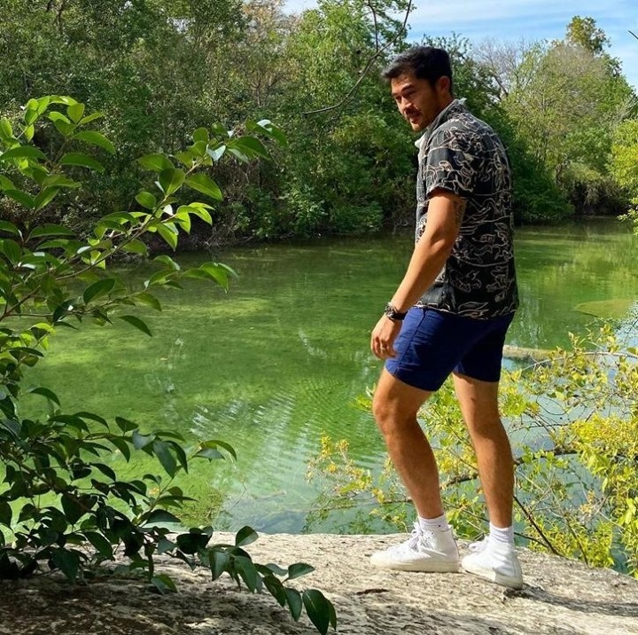 In a relatively short period of time, actor and straight ally Henry Golding's star has ascended, making him one of the most recognizable names and faces on film. Beginning with the double whammy of 2018's "Crazy Rich Asians" and "A Simple Favor," and continuing with 2019's "Last Christmas" and "The Gentlemen," Golding is a hot commodity. In addition to these high-profile movies, Golding also ventured into the world of independent features with "Monsoon," written and directed by gay filmmaker Hong Khaou. ⁠
⁠
In "Monsoon," Golding plays Kit, a gay man who left Vietnam for the UK with his parents when he was a young boy. He returns, 30 years later, to scatter their ashes. While there, he meets Lewis (Parker Sawyers, who played young Barack Obama in 2016's "Southside With You"), an American expat with whom he begins a relationship. Golding was kind enough to answer a few questions in advance of the November 2020 release of "Monsoon." ⁠Tap link in bio to continue on @EDGEmedianetwork ?️‍??⁠
⁠
?️: Gregg Shapiro / @BayAreaReporter⁠
?: Henry Golding / Instagram