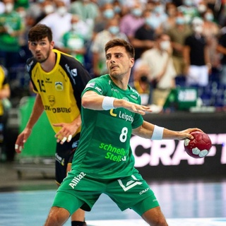 During his career, professional handball player @lucaskrzikalla has played 192 games and scored 485 goals in the top division of Germany's team handball Bundesliga. He's known as a scoring threat who was termed by his team's head coach as "one of our strongest players, athletically and emotionally," reports Outsports. This week he made an important personal announcement: He came out as gay, making him "the only team athlete in Germany's professional leagues," writes the German website MDR. He had previously come out to his family and friends. The 28-year-old Krzikalla came out as gay in an interview with the German newspaper Welt Am Sonntag, and was profiled in a short film. broadcasted by Mitteldeutscher Rundfunk. "Today I can say it very clearly here: I'm gay, I have a boyfriend whom I love, and I'm very happy about it," he said in the Welt Am Sonntag interview. "I've been thinking about this for a year: Why not just take that step and say you're gay? How much longer will the constant deception, the lying, and for whom anyway? There will always be idiots who say stupid things. I want to stand for what I do and not be defined by my sexuality." The athlete introduced his boyfriend Chris to his teammates and management. "Our manager asked me where Chris and I met. After that we hugged," Krzikalla recalled. "I was really happy that Chris was so warmly received. Back then, last fall, we decided we would be open as a couple. Then I thought, I can make it official. I just didn't really know how."⁠
⁠
Tap link in bio for more on @EDGEmedianetwork ⁠
????