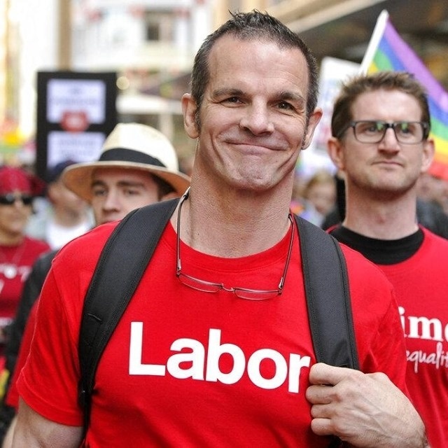 Two former pro athletes are united in their disappointment that a higher proportion of gay athletes haven't come out, and that homophobic language on the sporting fields is still rife. Tap link in bio to continue on @EDGEmedianetwork ?️‍??⁠
⁠
?: Labor Party candidate for Sydney City Council and former National Rugby League football player Ian Roberts.  (Source:Joel Carrett/AAP Image via AP)⁠
